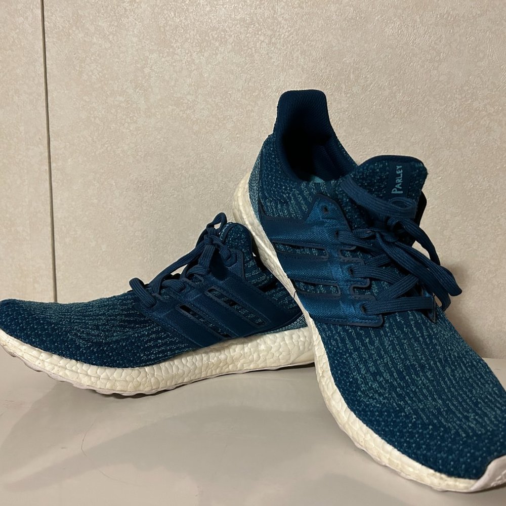 Mens ADIDAS Boost Parley Sz 12.5 Navy Blue Sneakers